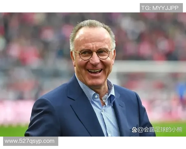 德国左翼足球队的明星球员及其贡献解析 德国左翼足球队的明星球员及其贡献解析