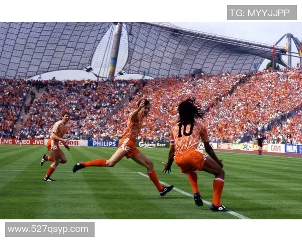 荷兰足球球星零度角神奇进球展现无与伦比的技术与创造力