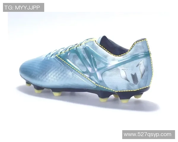 如何绘制足球明星专属足球鞋的步骤与技巧解析